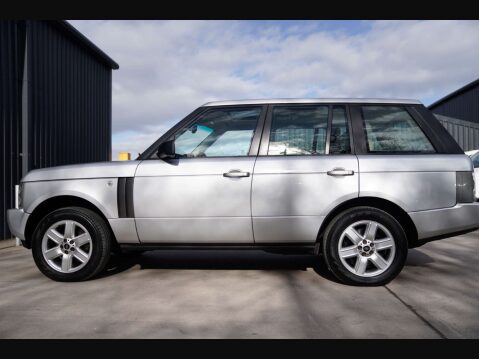 Land Rover Range Rover 4.4 Range Rover Vogue V8 Auto 4WD 5dr 66
