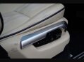 Land Rover Range Rover 4.4 Range Rover Vogue V8 Auto 4WD 5dr 31