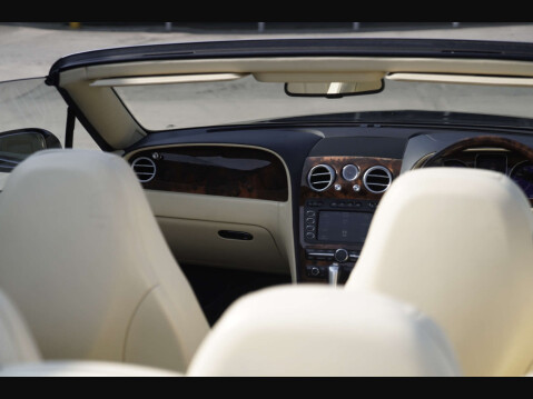 Bentley Continental 6.0 Continental GTc Auto 4WD 2dr 17