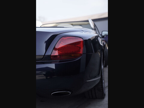 Bentley Continental 6.0 Continental GTc Auto 4WD 2dr 21