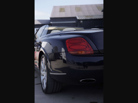 Bentley Continental 6.0 Continental GTc Auto 4WD 2dr 22