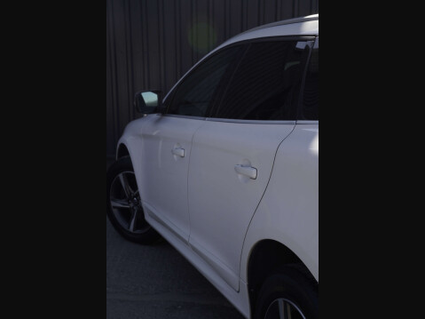 Volvo XC60 2.0 XC60 R-Design D4 Auto 5dr 33