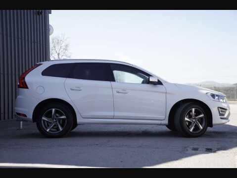 Volvo XC60 2.0 XC60 R-Design D4 Auto 5dr 17