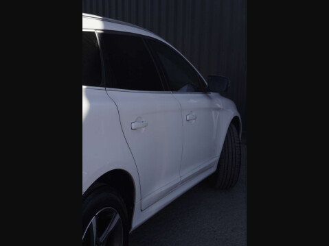 Volvo XC60 2.0 XC60 R-Design D4 Auto 5dr 32