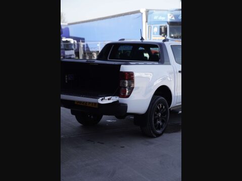 Ford Ranger 2.0 Ranger Wildtrak EcoBlue 4x4 Auto 4WD 24