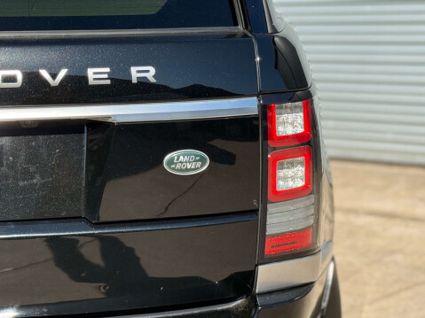 Land Rover Range Rover 3.0 Range Rover Vogue TDV6 Auto 4WD 5dr 9