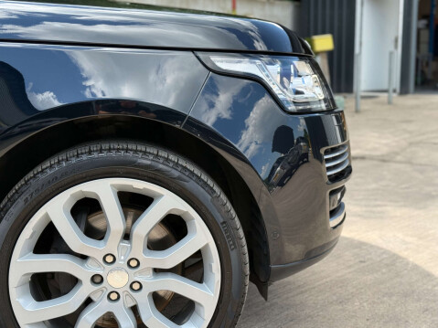 Land Rover Range Rover 4.4 Range Rover Autobiography L SDV8 Auto 4WD 5dr 37