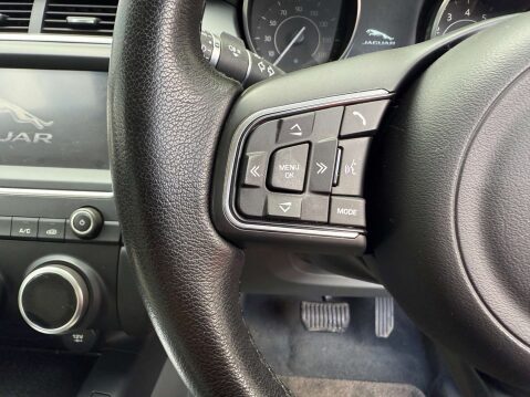 Jaguar E-Pace 2.0 E-Pace S AWD Auto 4WD 5dr 25