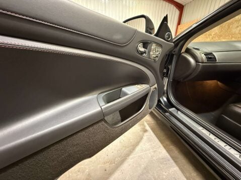 Jaguar XK 5.0 XKR Auto 2dr 63