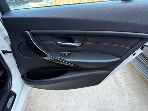 BMW 3 Series 2.0 318d Sport 4dr 28