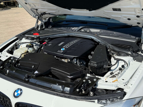 BMW 3 Series 2.0 318d Sport 4dr 31