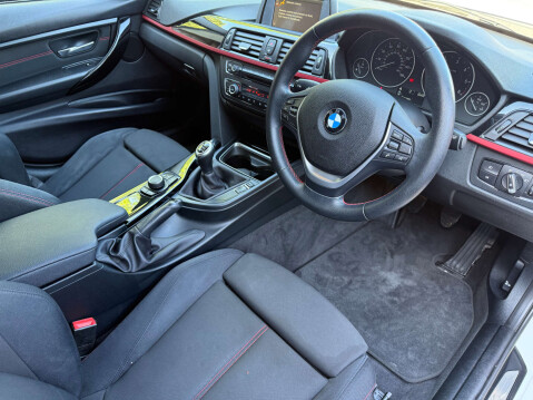 BMW 3 Series 2.0 318d Sport 4dr 12