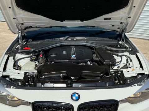 BMW 3 Series 2.0 318d Sport 4dr 32