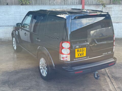 Land Rover Discovery 3.0 Discovery HSE SDV6 Auto 4WD 5dr 4