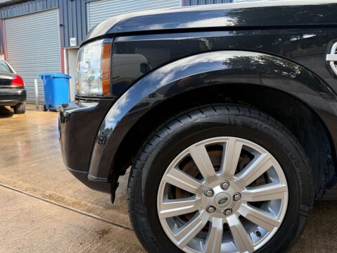 Land Rover Discovery 3.0 Discovery HSE SDV6 Auto 4WD 5dr 47