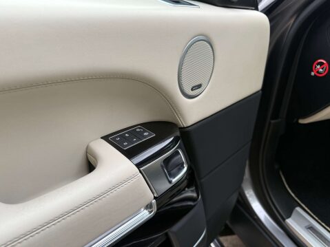 Land Rover Range Rover 4.4 Range Rover Autobiography SDV8 Auto 4WD 5dr 52