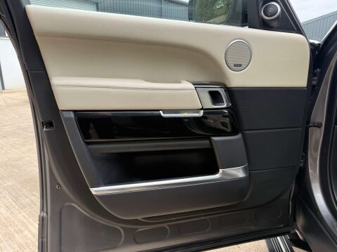 Land Rover Range Rover 4.4 Range Rover Autobiography SDV8 Auto 4WD 5dr 53