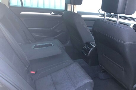 Volkswagen Passat 2.0 TDI SE Business Euro 6 (s/s) 5dr 10
