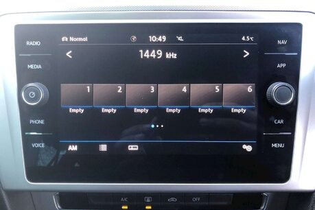 Volkswagen Passat 2.0 TDI SE Business Euro 6 (s/s) 5dr 17