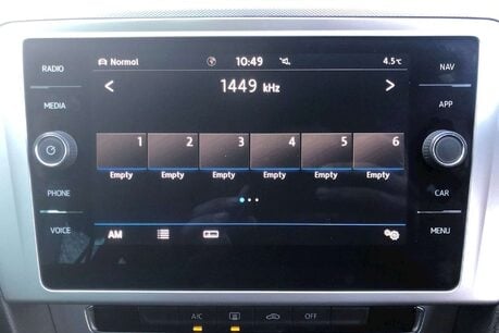 Volkswagen Passat 2.0 TDI SE Business Euro 6 (s/s) 5dr 17