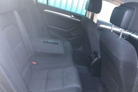 Volkswagen Passat 2.0 TDI SE Business Euro 6 (s/s) 5dr 11