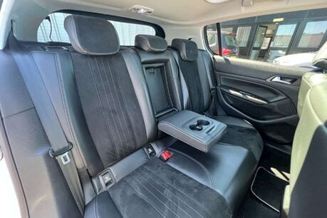 Peugeot 308 2.0 BlueHDi Feline Euro 6 (s/s) 5dr 29