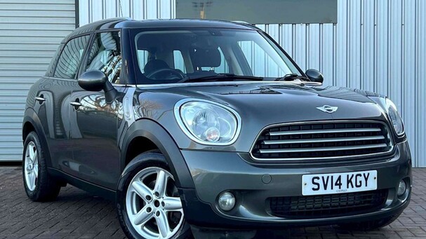 Mini Countryman 1.6 Cooper D Euro 5 (s/s) 5dr Service History