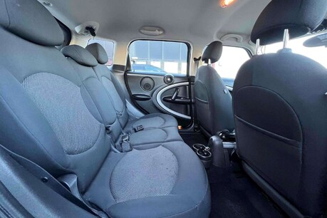 Mini Countryman 1.6 Cooper D Euro 5 (s/s) 5dr 16