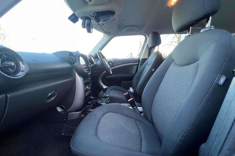 Mini Countryman 1.6 Cooper D Euro 5 (s/s) 5dr 21