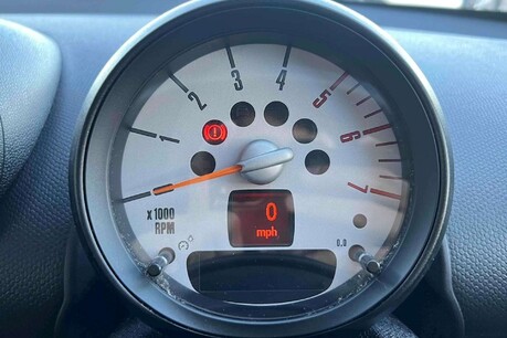 Mini Countryman 1.6 Cooper D Euro 5 (s/s) 5dr 29