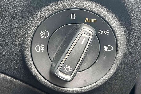 SEAT Leon 2.0 TDI FR Euro 6 (s/s) 5dr 40