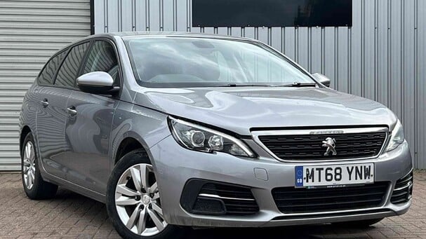Peugeot 308 1.2 PureTech GPF Active Euro 6 (s/s) 5dr Service History