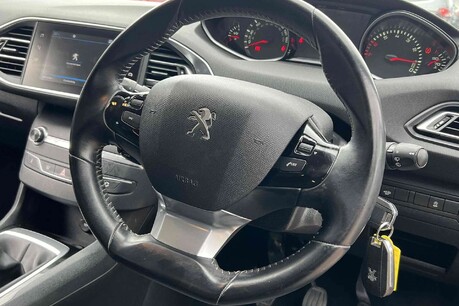 Peugeot 308 1.2 PureTech GPF Active Euro 6 (s/s) 5dr 11