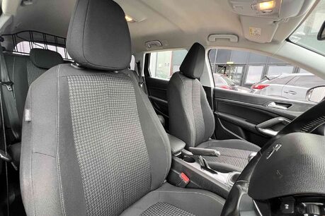 Peugeot 308 1.2 PureTech GPF Active Euro 6 (s/s) 5dr 12