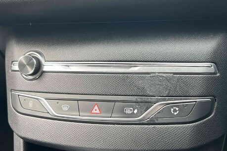 Peugeot 308 1.2 PureTech GPF Active Euro 6 (s/s) 5dr 27