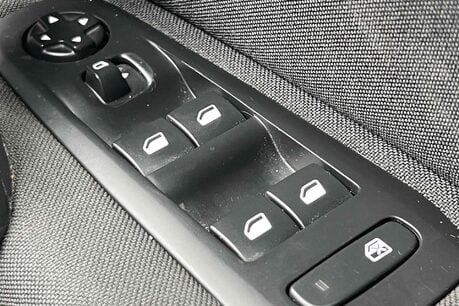 Peugeot 308 1.2 PureTech GPF Active Euro 6 (s/s) 5dr 40