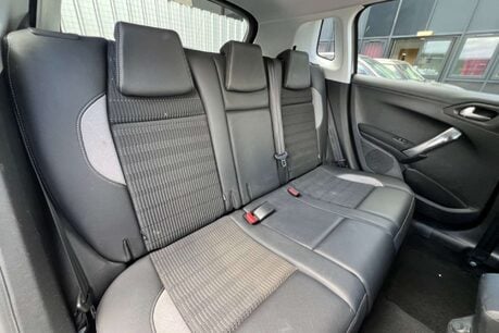 Peugeot 2008 1.6 BlueHDi Allure Euro 6 (s/s) 5dr 27