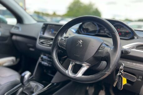 Peugeot 2008 1.6 BlueHDi Allure Euro 6 (s/s) 5dr 23