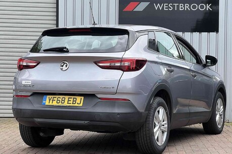 Vauxhall Grandland X 1.5 Turbo D BlueInjection SE Euro 6 (s/s) 5dr 2