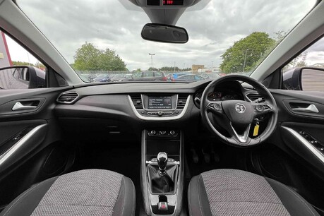 Vauxhall Grandland X 1.5 Turbo D BlueInjection SE Euro 6 (s/s) 5dr 7