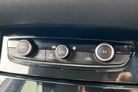 Vauxhall Grandland X 1.5 Turbo D BlueInjection SE Euro 6 (s/s) 5dr 27