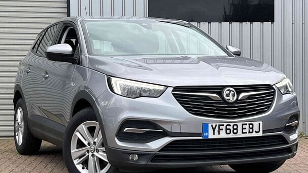 Vauxhall Grandland X 1.5 Turbo D BlueInjection SE Euro 6 (s/s) 5dr Service History