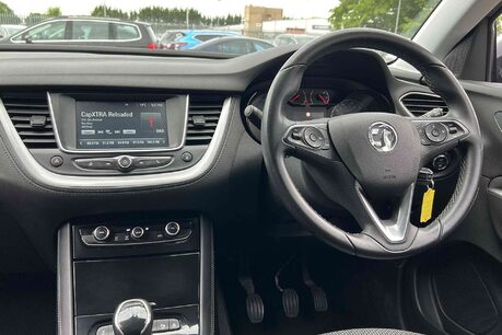 Vauxhall Grandland X 1.5 Turbo D BlueInjection SE Euro 6 (s/s) 5dr 8