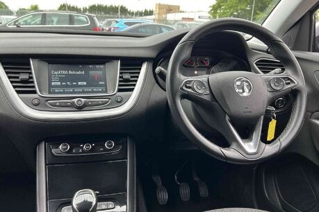 Vauxhall Grandland X 1.5 Turbo D BlueInjection SE Euro 6 (s/s) 5dr 8