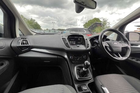 Ford C-Max 1.0T EcoBoost Titanium Euro 6 (s/s) 5dr 22
