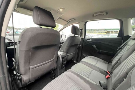 Ford C-Max 1.0T EcoBoost Titanium Euro 6 (s/s) 5dr 18