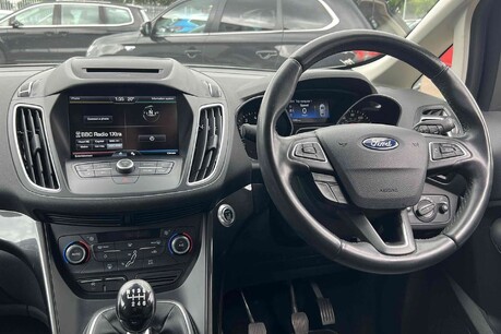 Ford C-Max 1.0T EcoBoost Titanium Euro 6 (s/s) 5dr 8