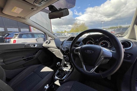 Ford Fiesta 1.0T EcoBoost Zetec Euro 6 (s/s) 5dr 8