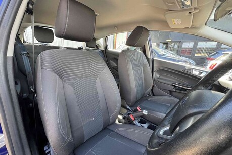 Ford Fiesta 1.0T EcoBoost Zetec Euro 6 (s/s) 5dr 10