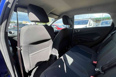 Ford Fiesta 1.0T EcoBoost Zetec Euro 6 (s/s) 5dr 17